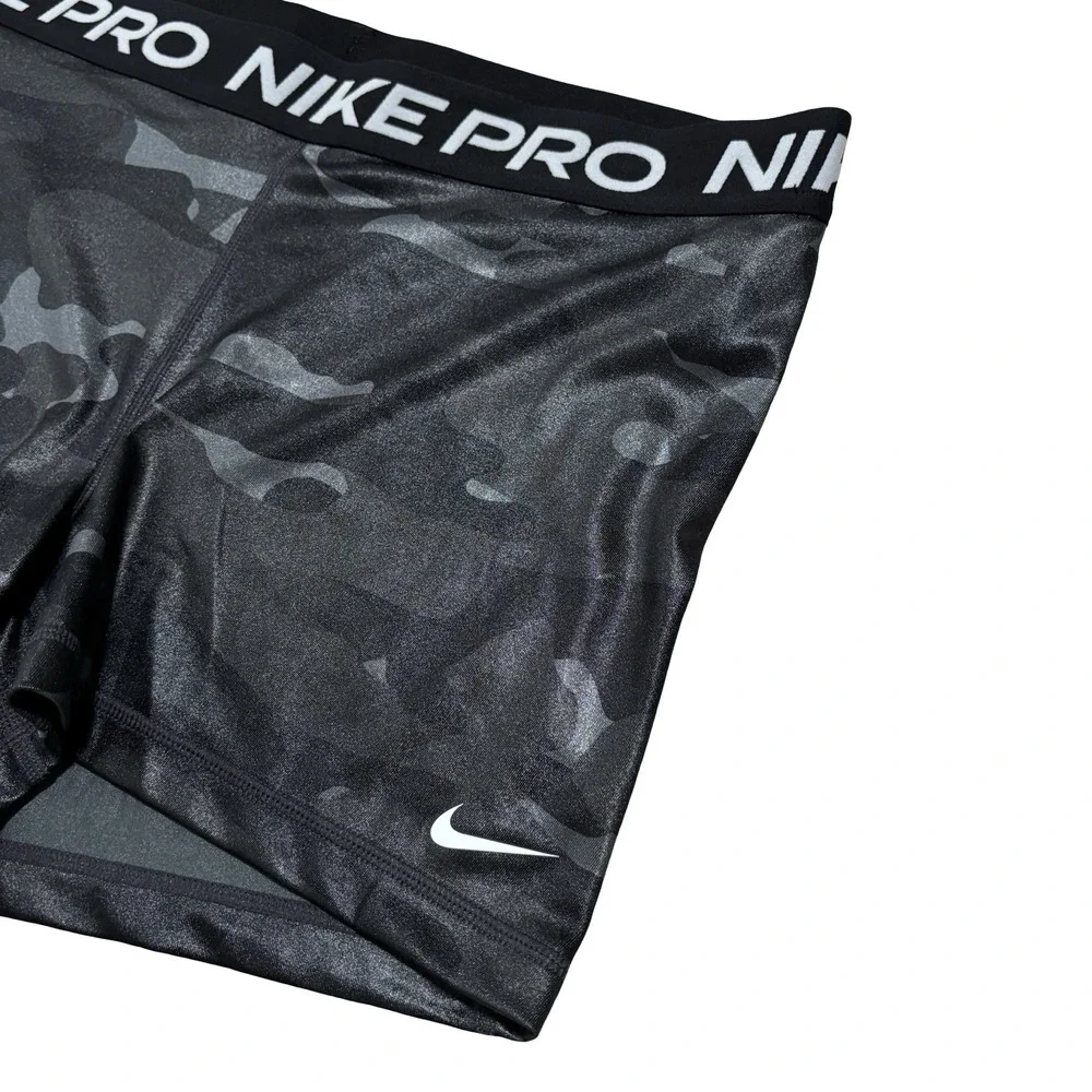 Nike Pro Dri-Fit Women's Athletic Camo Shorts Size Large 31 x 3